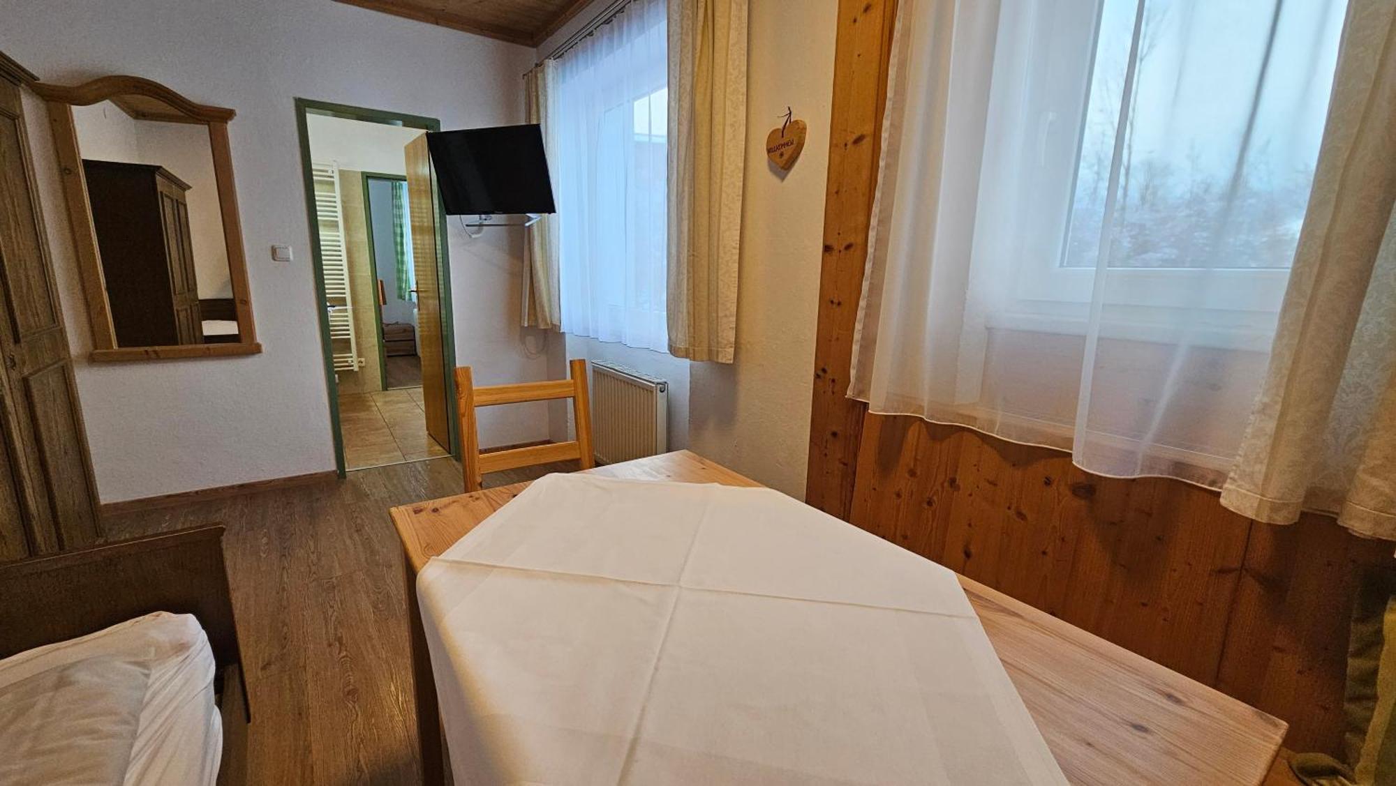 Appartement Haus Schiwelt à Kirchberg en Tyrol Extérieur photo