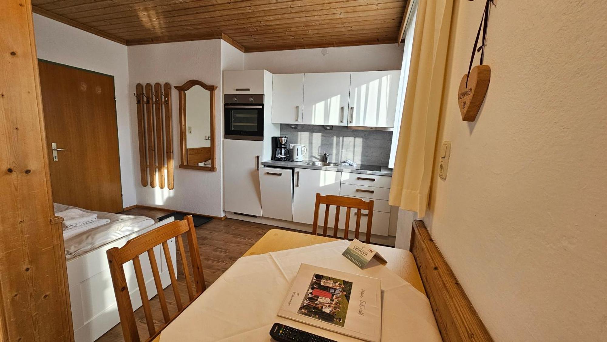 Appartement Haus Schiwelt à Kirchberg en Tyrol Extérieur photo